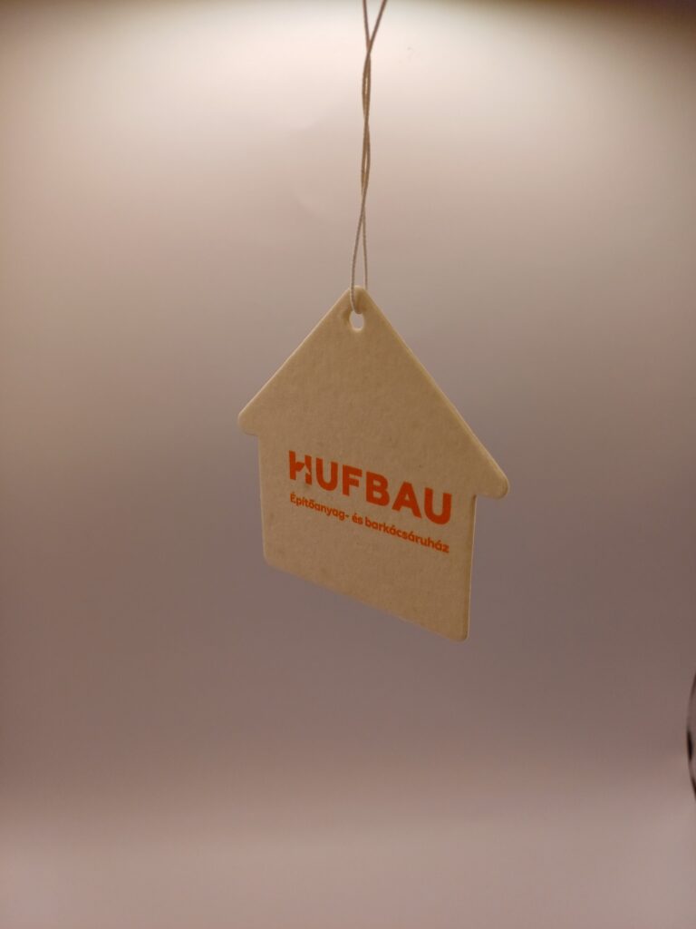 Autóillatosító